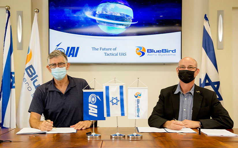 נמרוד שפר, מנכ"ל התעשייה האווירית עם רונן נדיר, מנכ"ל BlueBird Aero Systems
