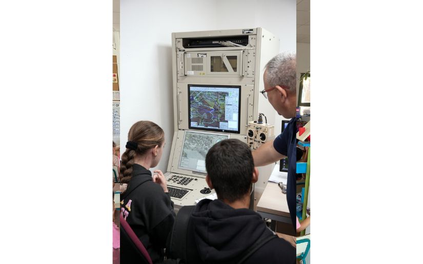 ניצוצות: מוצאים משמעות