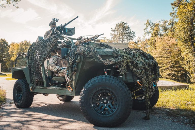 FTS and KSK Present the New TAHR Light Airborne Tactical Vehicle to the German Special Forces Command